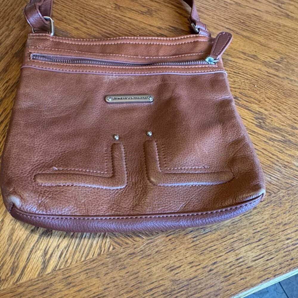 Stone Mountain USA Butter leather North/South Crossbody bag - Picture 3 of 3